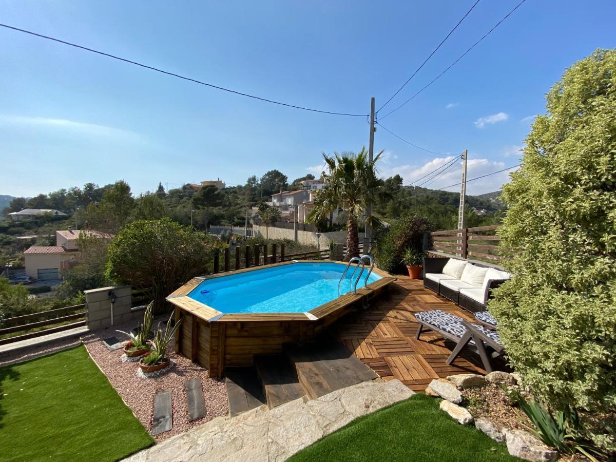 Amazing Vila Close To Sitges, Jacuzzi, Swimming Pool & Exellent Views Оливелья Экстерьер фото