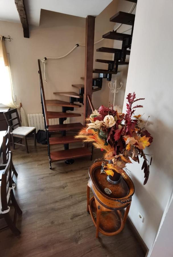Amazing Vila Close To Sitges, Jacuzzi, Swimming Pool & Exellent Views Оливелья Экстерьер фото
