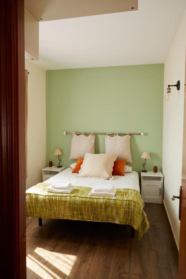 Amazing Vila Close To Sitges, Jacuzzi, Swimming Pool & Exellent Views Оливелья Экстерьер фото
